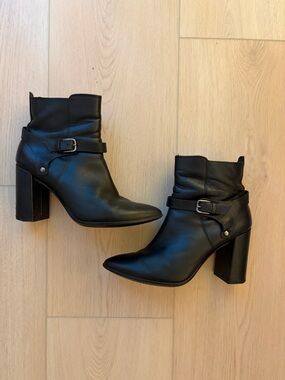 Black Leather Mid-Heel Ankle Boots with Buckle